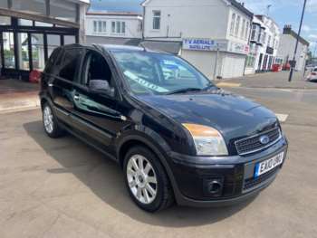 2010 (10) - 1.6 Titanium 5dr Auto