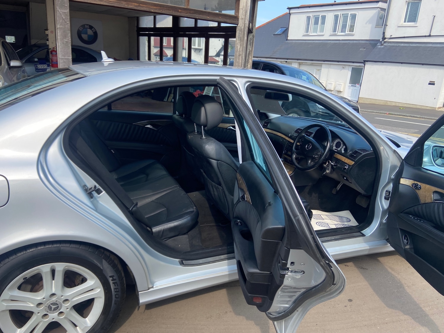 Vehicle 27