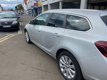 Used Vauxhall Astra 2011 for sale - 79667425: Photo