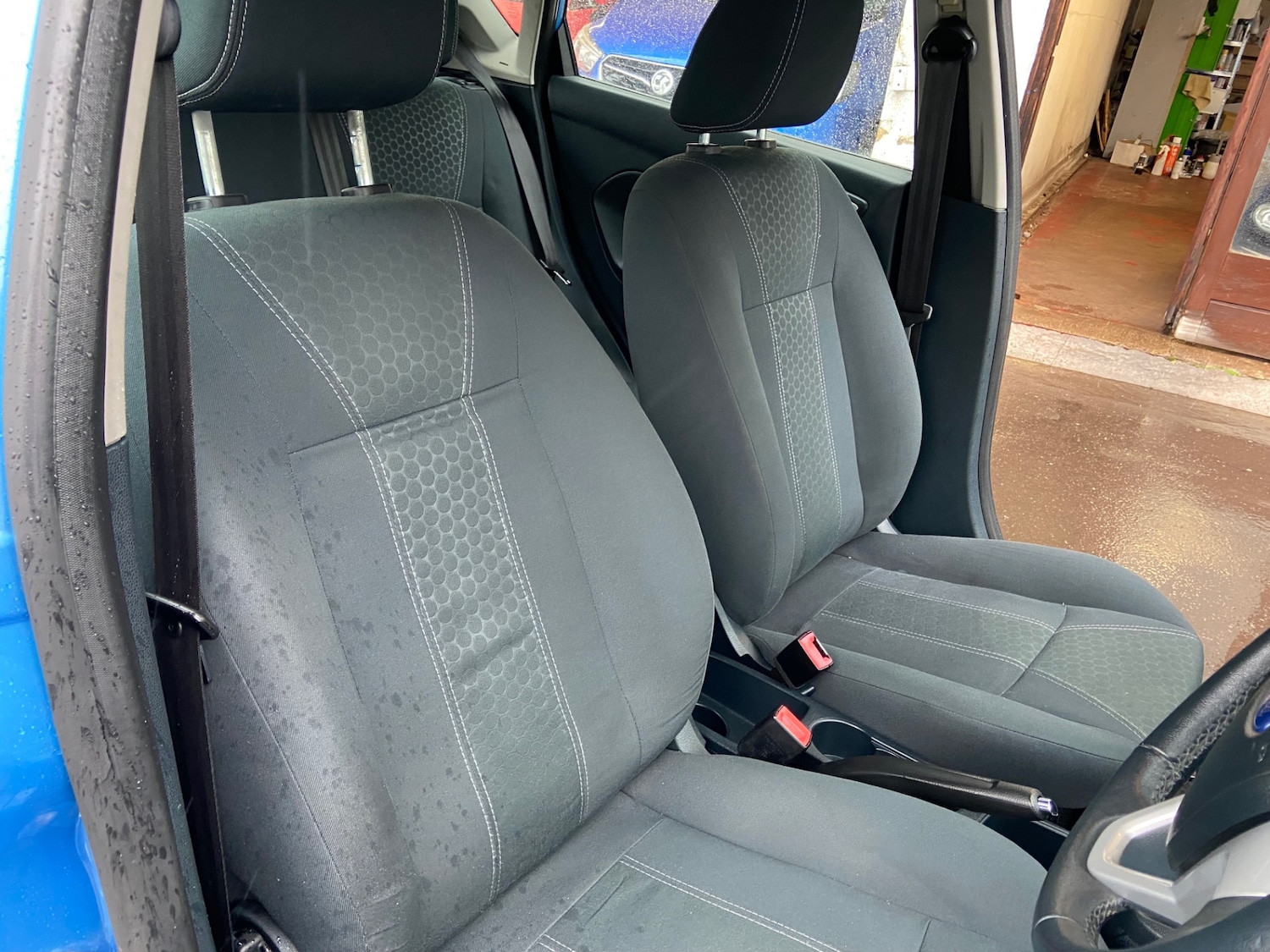 Used Ford Fiesta 2011 for sale - 77562603: Photo 10