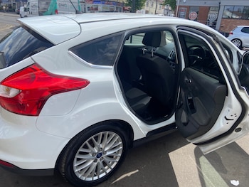 Used Ford Focus 2012 for sale - 79476763: Photo