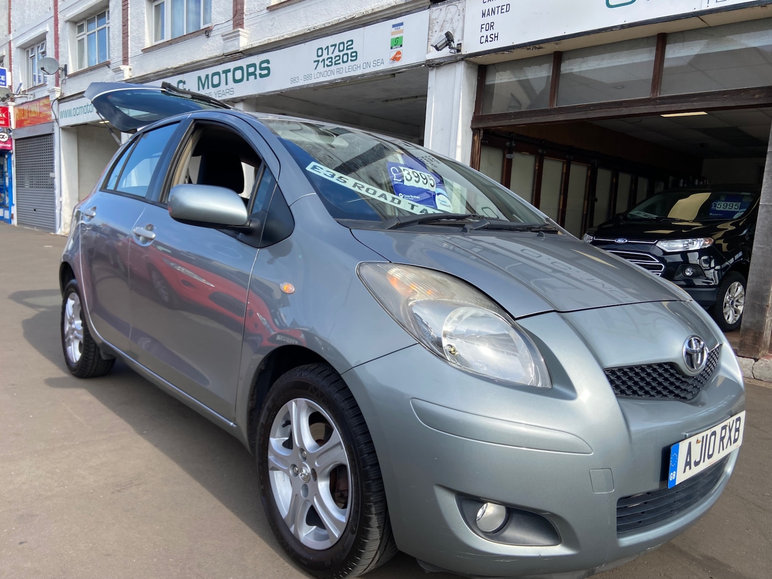 Used Toyota Yaris 2010 for sale - 76552587: Photo 11