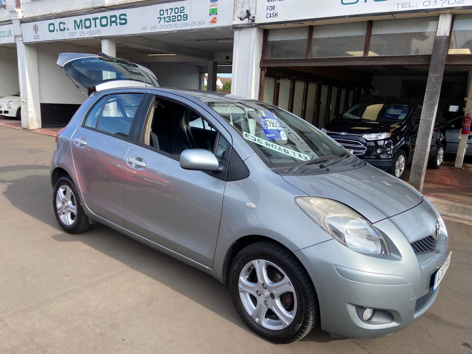 Used Toyota Yaris 2010 for sale - 76552587: Photo 12