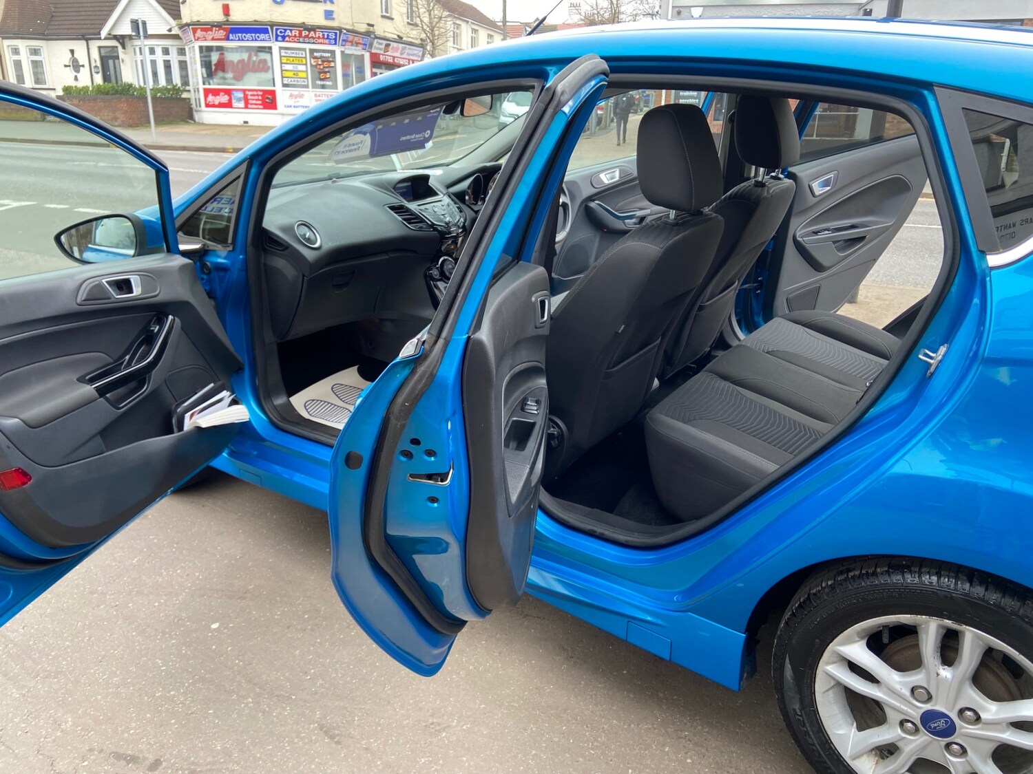 Used Ford Fiesta 2016 for sale - 77743008: Photo 12