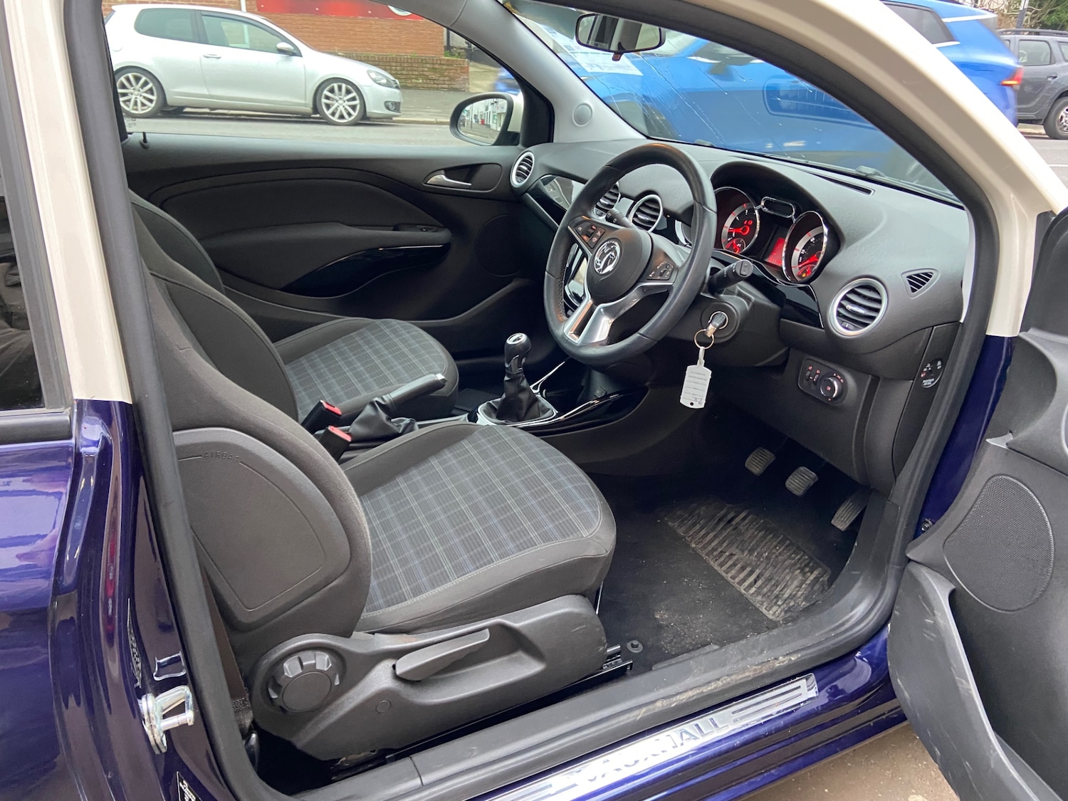 Used Vauxhall ADAM 2015 for sale - 77033395: Photo 10