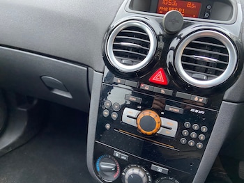 Used Vauxhall Corsa 2013 for sale - 77033522: Photo