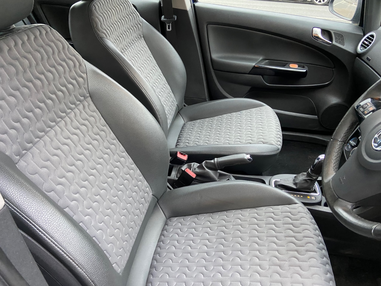 Used Vauxhall Corsa 2013 for sale - 77033522: Photo 6