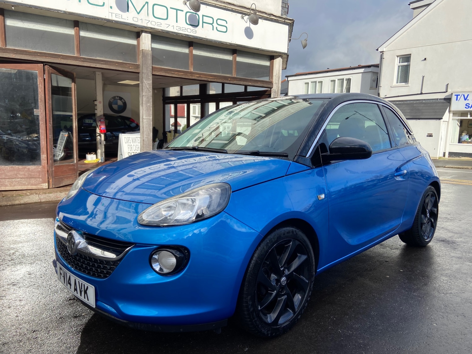 Used Vauxhall ADAM 2014 for sale - 77517750: Photo 2
