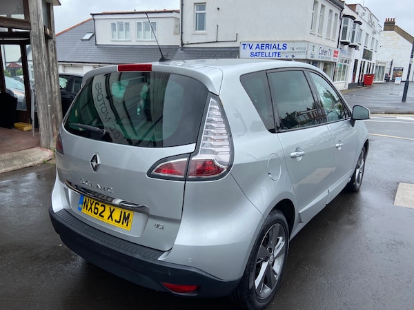 Used Renault Scenic 2012 for sale - 76114383: Photo 15