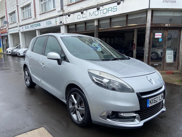 Used Renault Scenic 2012 for sale - 76114383: Photo 1