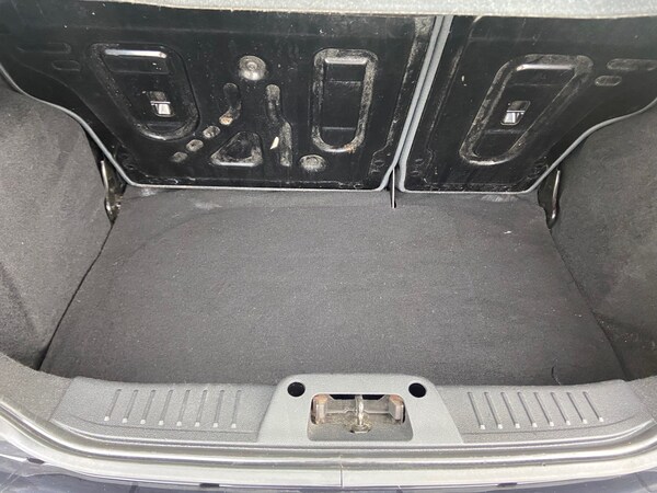 Used Ford Fiesta 2009 for sale - 76237290: Photo 17