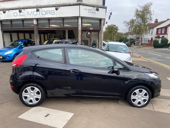 Used Ford Fiesta 2009 for sale - 76237290: Photo 2
