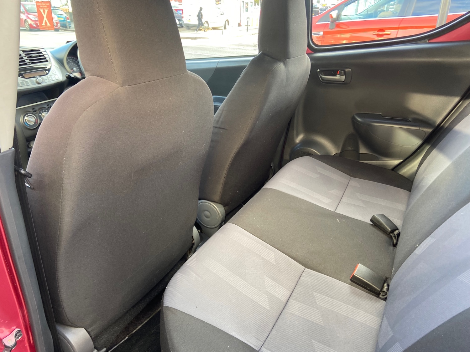 Used Suzuki Alto 2014 for sale - 76663067: Photo 9