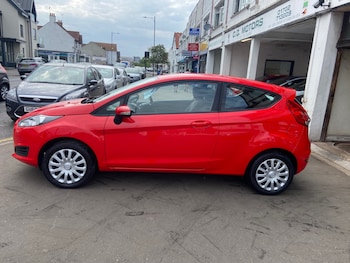 Used Ford Fiesta 2013 for sale - 79304939: Photo