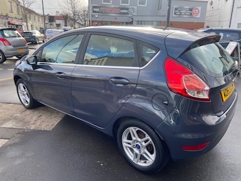 Used Ford Fiesta 2013 for sale - 77384988: Photo