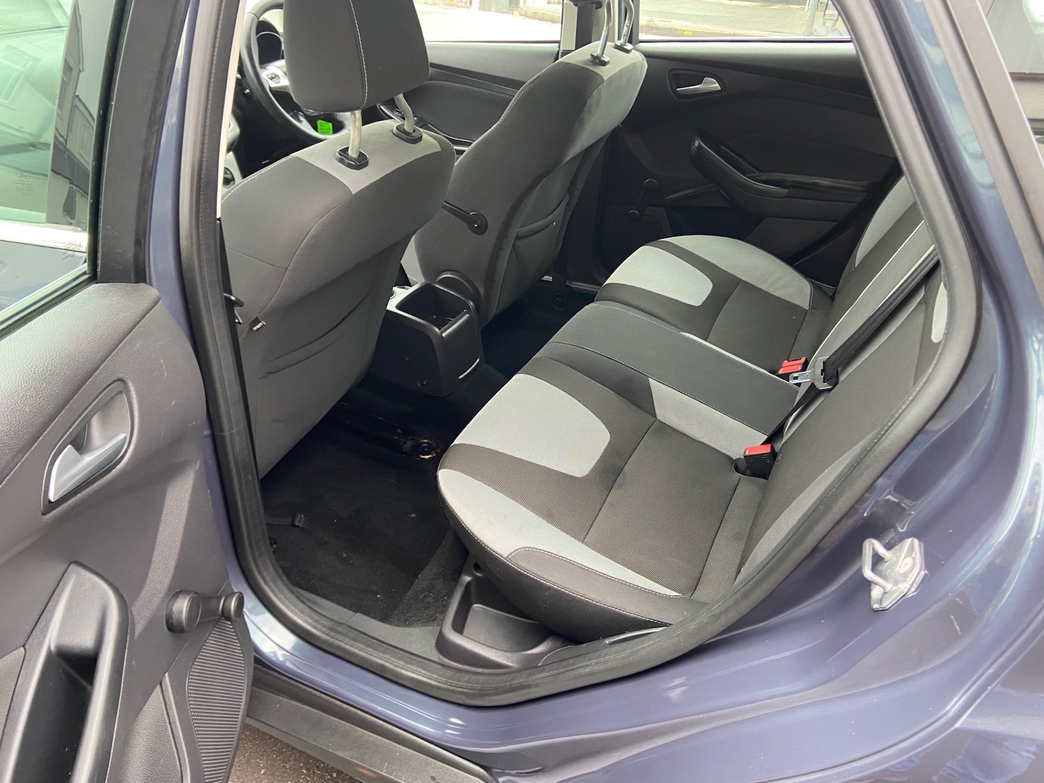 Used Ford Focus 2013 for sale - 76626027: Photo 11