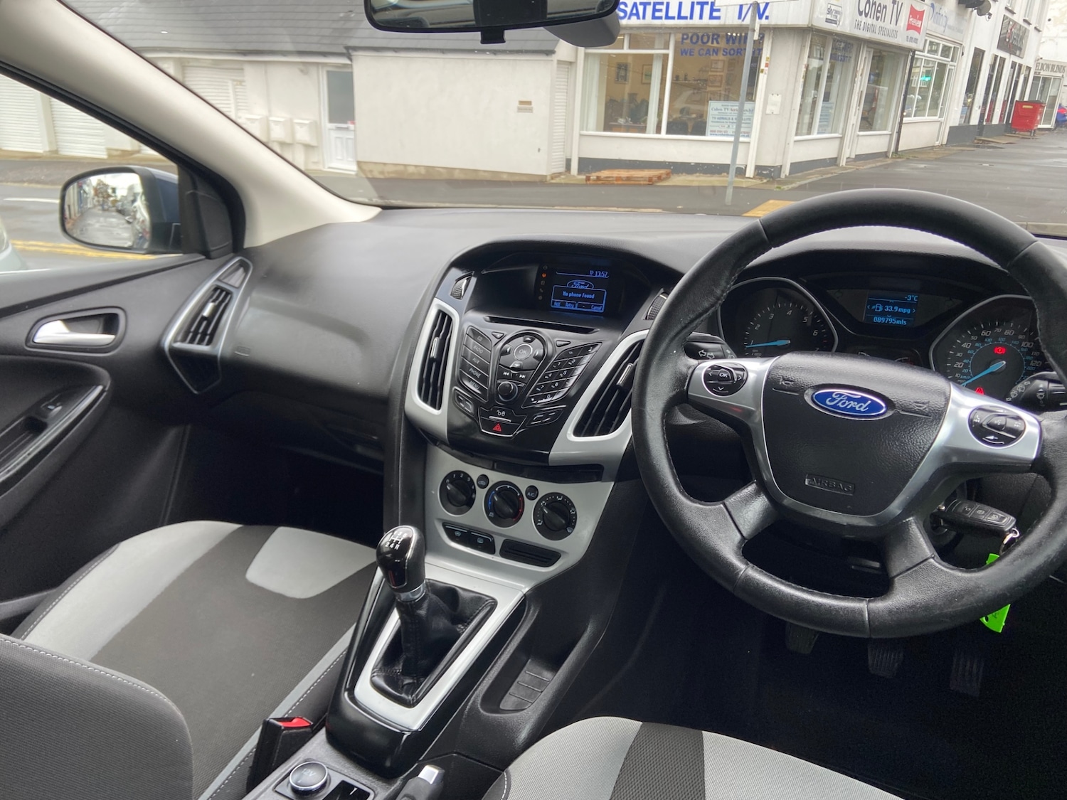 Used Ford Focus 2013 for sale - 76626027: Photo 15