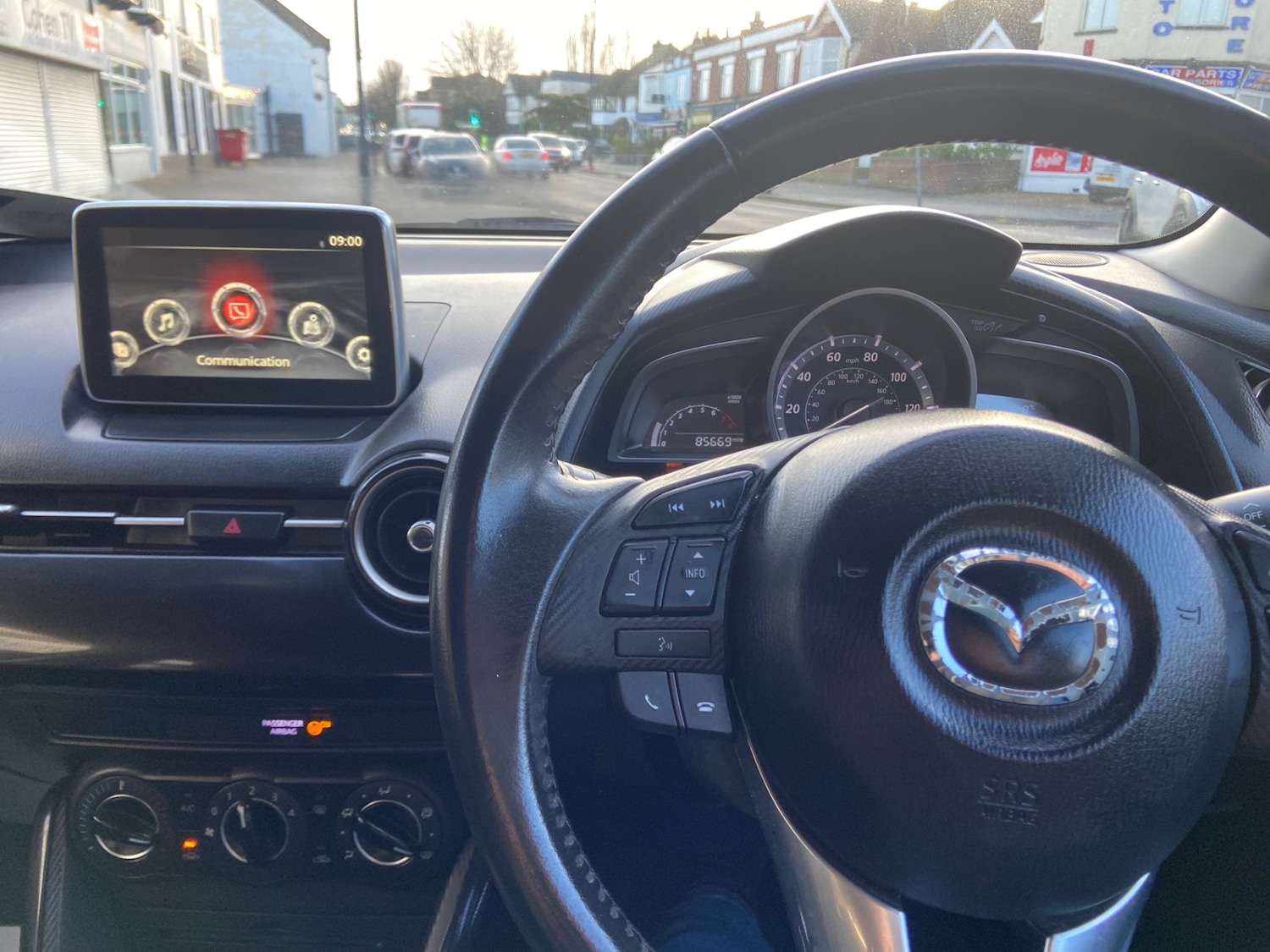 Used Mazda Mazda2 2016 for sale - 76986628: Photo 23