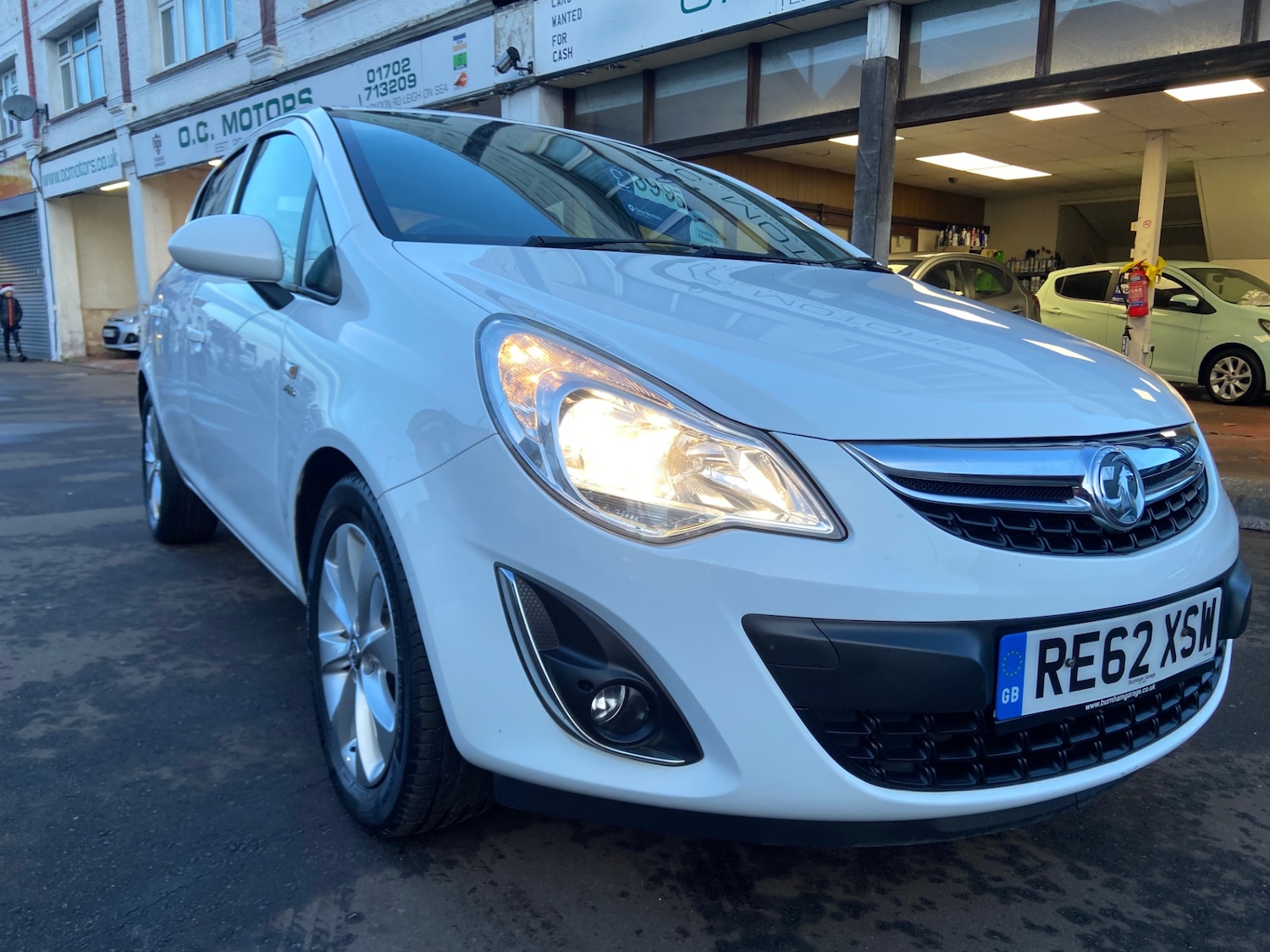 Used Vauxhall Corsa 2013 for sale - 76986561: Photo 2