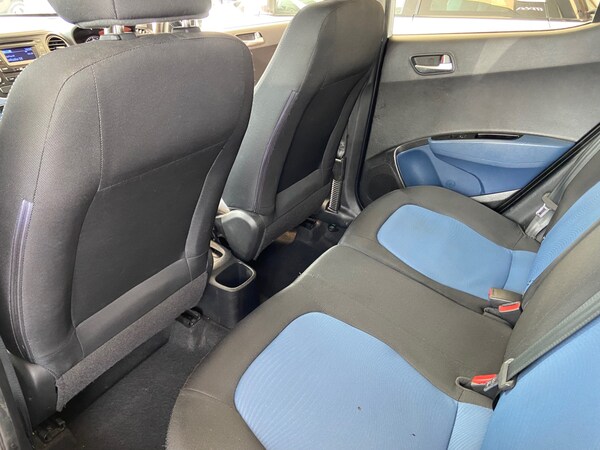 Used Hyundai i10 2015 for sale - 75715622: Photo 11