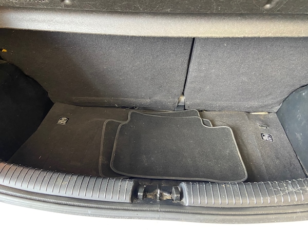 Used Hyundai i10 2015 for sale - 75715622: Photo 15