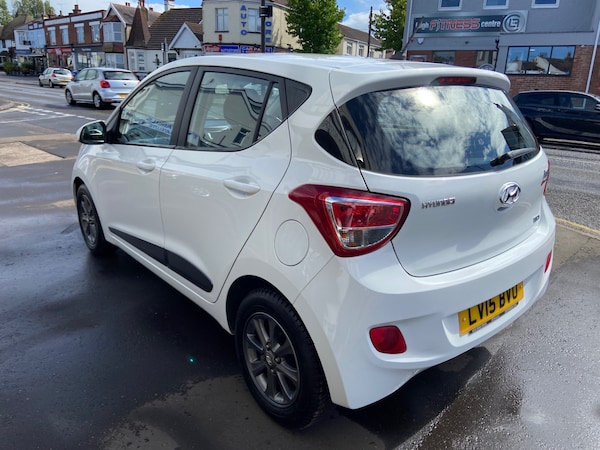 Used Hyundai i10 2015 for sale - 75715622: Photo 17