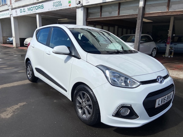 Used Hyundai i10 2015 for sale - 75715622: Photo 1