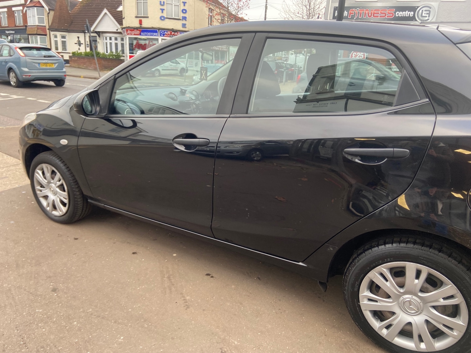 Used Mazda Mazda2 2012 for sale - 76640417: Photo 10