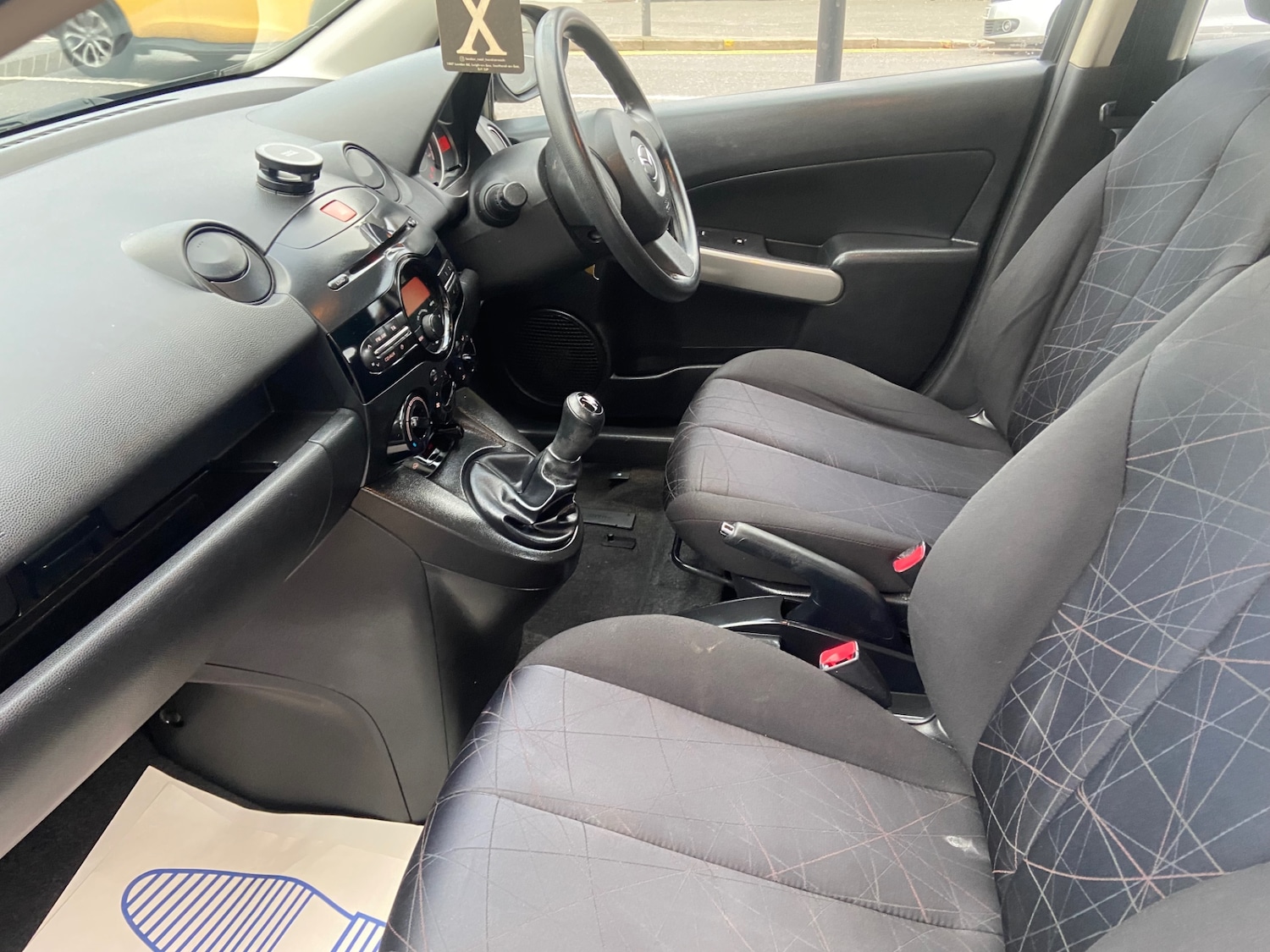 Used Mazda Mazda2 2012 for sale - 76640417: Photo 12