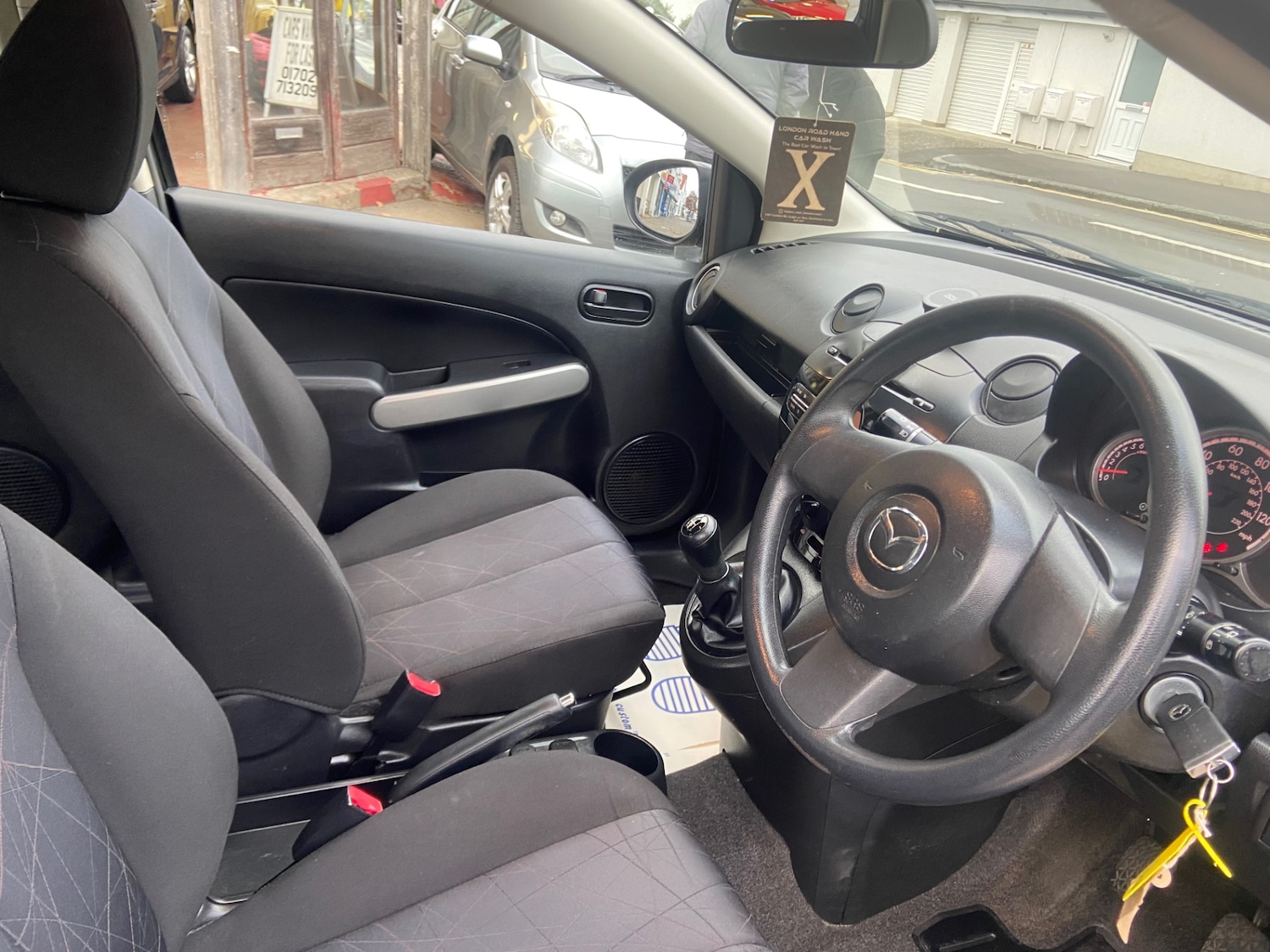 Used Mazda Mazda2 2012 for sale - 76640417: Photo 15