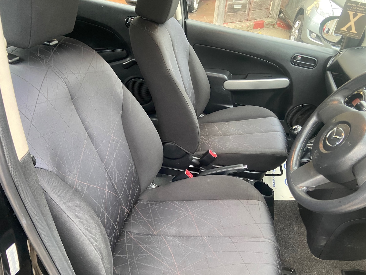 Used Mazda Mazda2 2012 for sale - 76640417: Photo 22