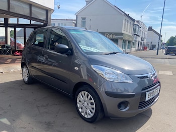 Used Hyundai i10 2010 for sale - 79165447: Photo