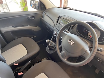 Used Hyundai i10 2010 for sale - 79165447: Photo