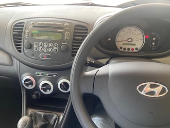 Used Hyundai i10 2010 for sale - 79165447: Photo
