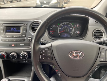 Used Hyundai i10 2016 for sale - 78971570: Photo