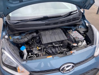 Used Hyundai i10 2016 for sale - 78971570: Photo