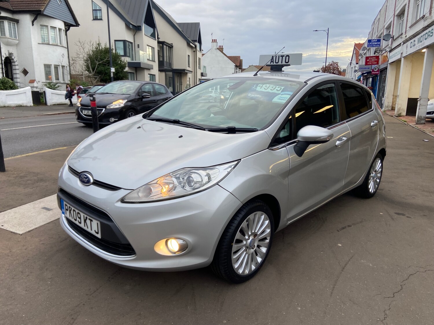 Used Ford Fiesta 2009 for sale - 76542897: Photo 1