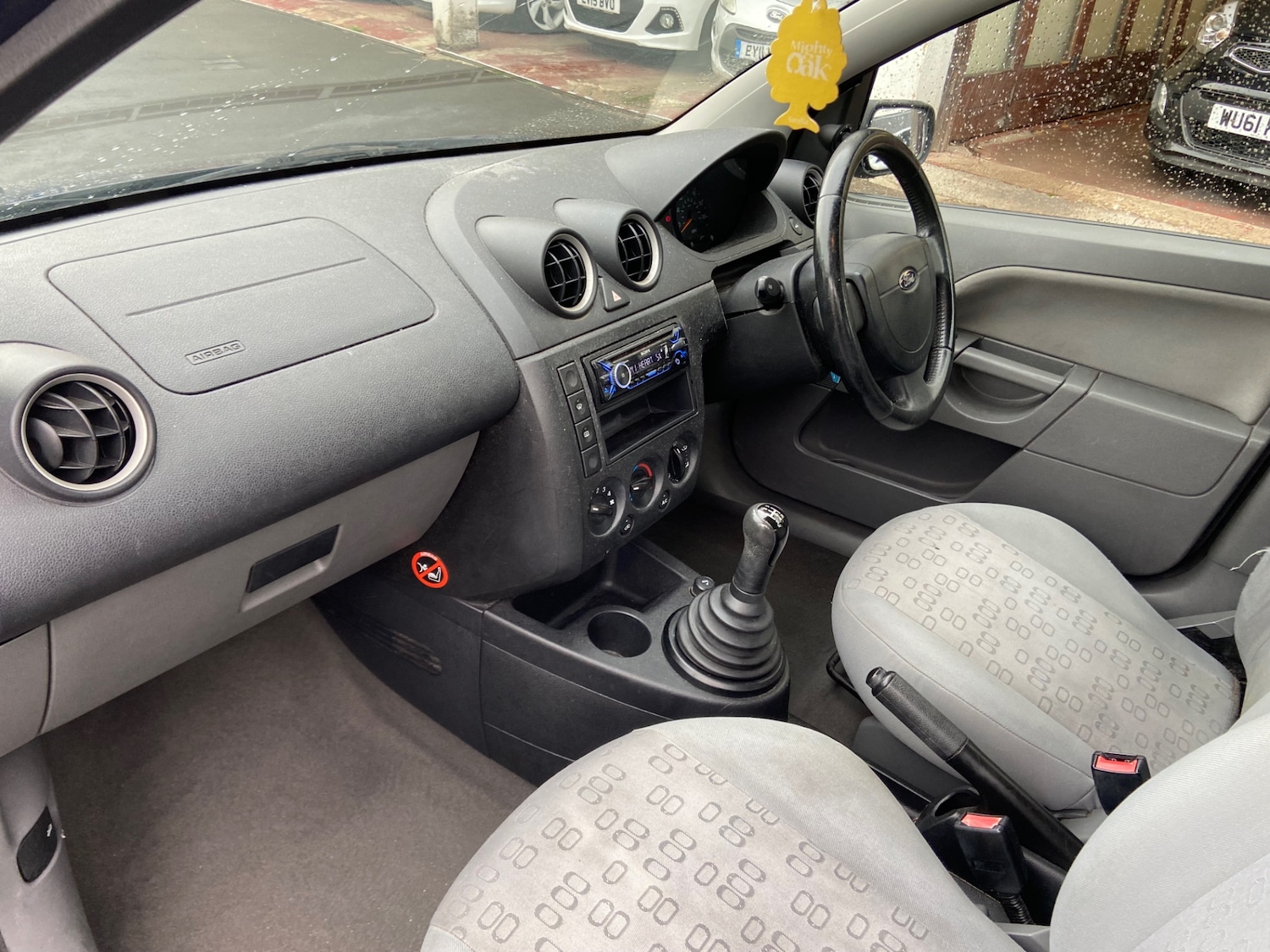 Used Ford Fiesta 2003 for sale - 76476736: Photo 11