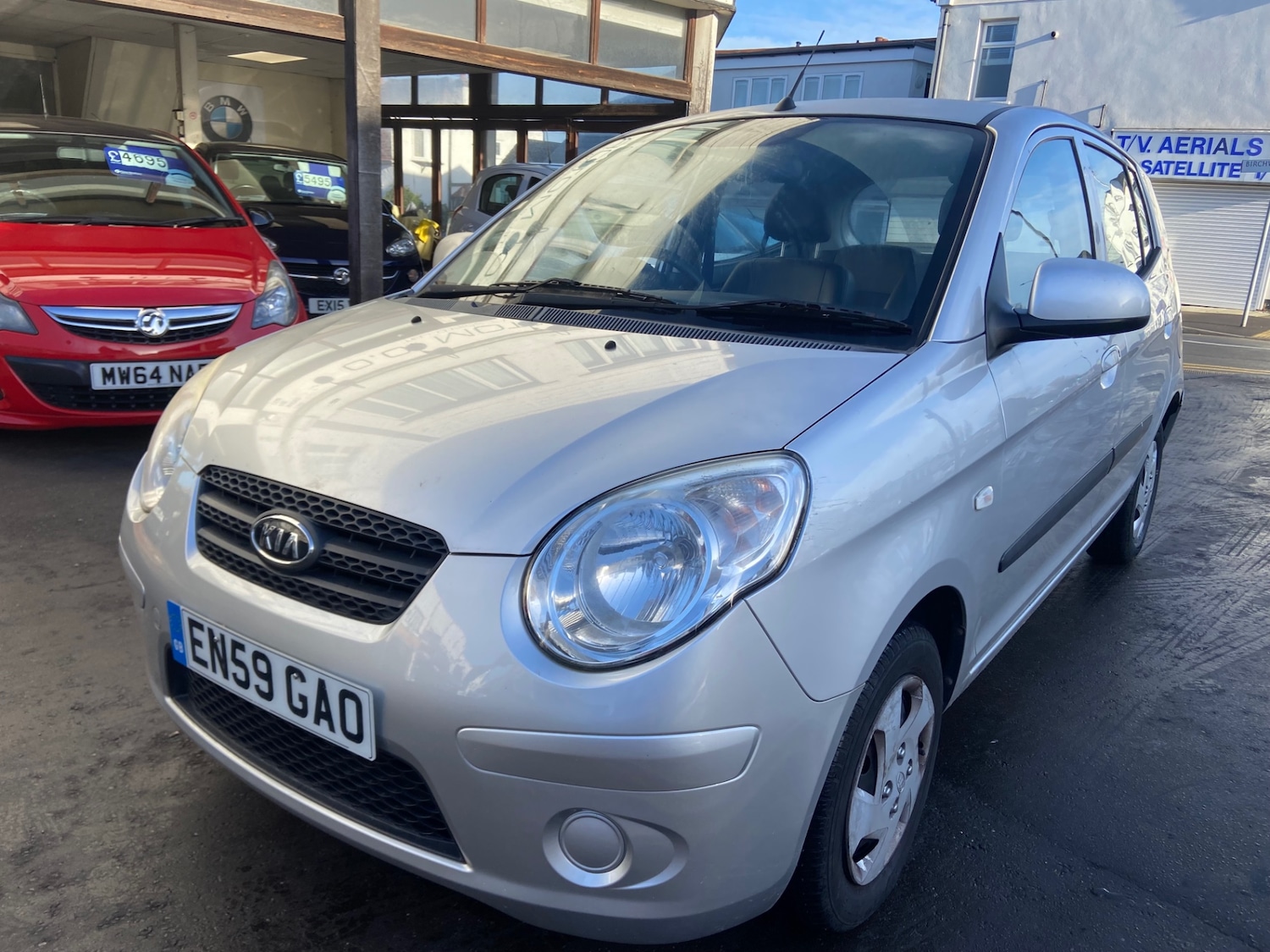 Used Kia Picanto 2010 for sale - 76984251: Photo 2