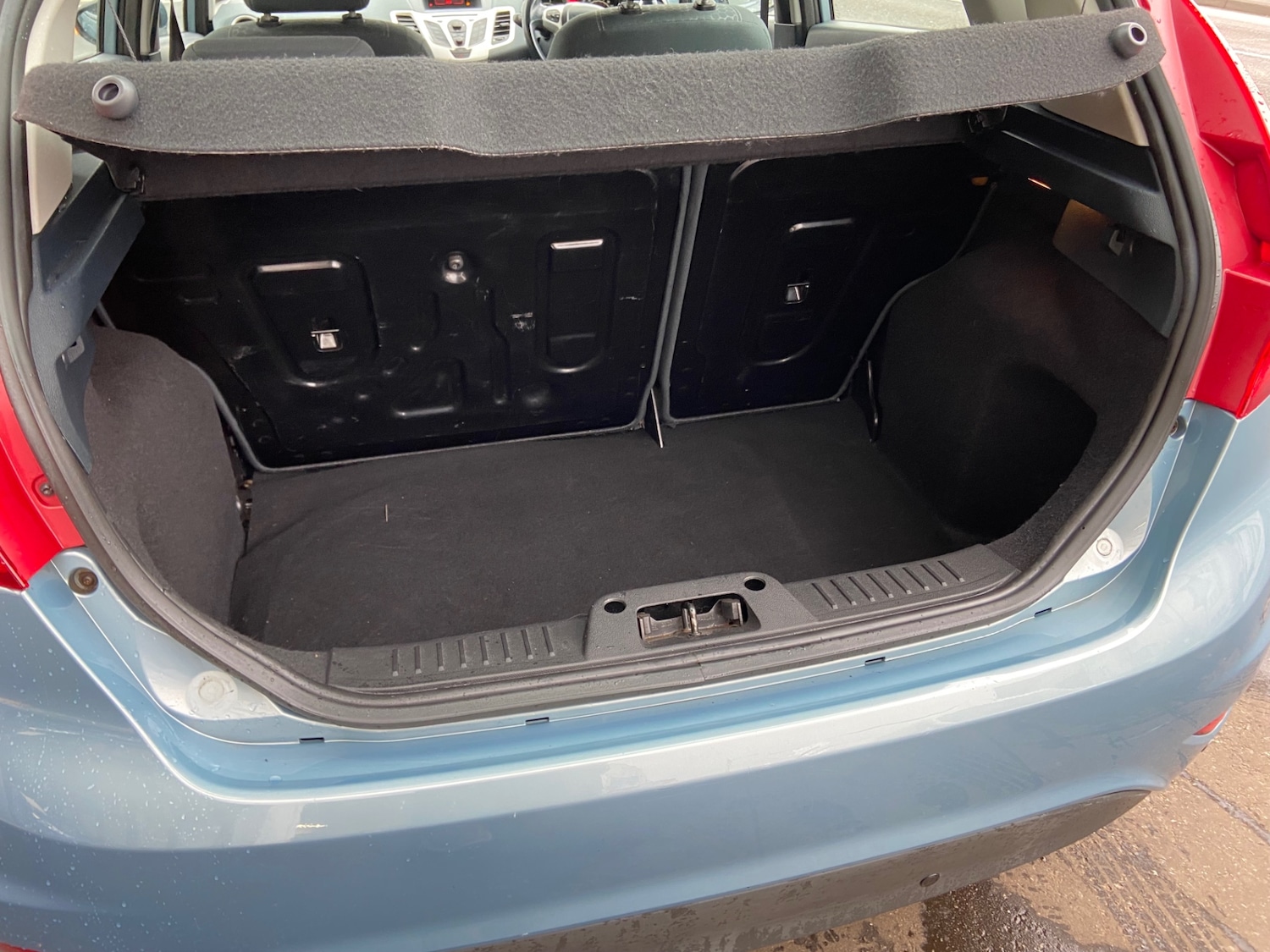 Used Ford Fiesta 2010 for sale - 77618425: Photo 11