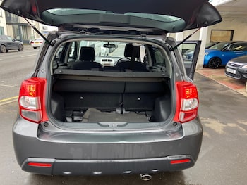 Used Toyota Urban Cruiser 2009 for sale - 77681560: Photo