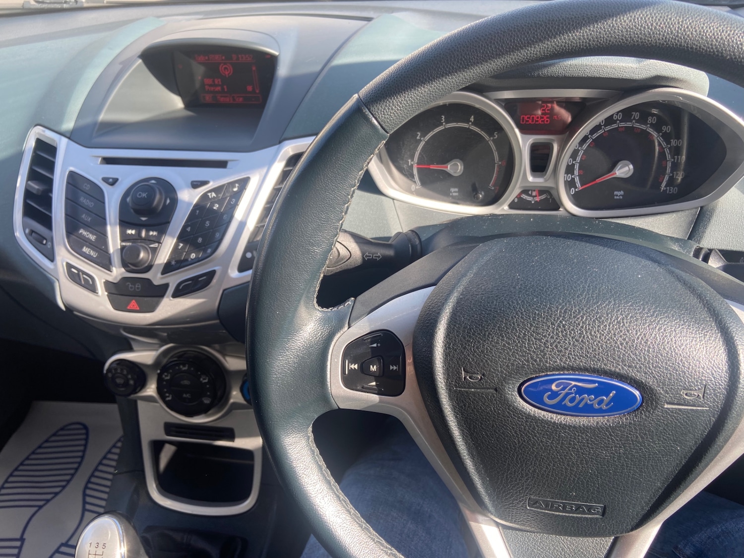 Used Ford Fiesta 2010 for sale - 77763176: Photo 12