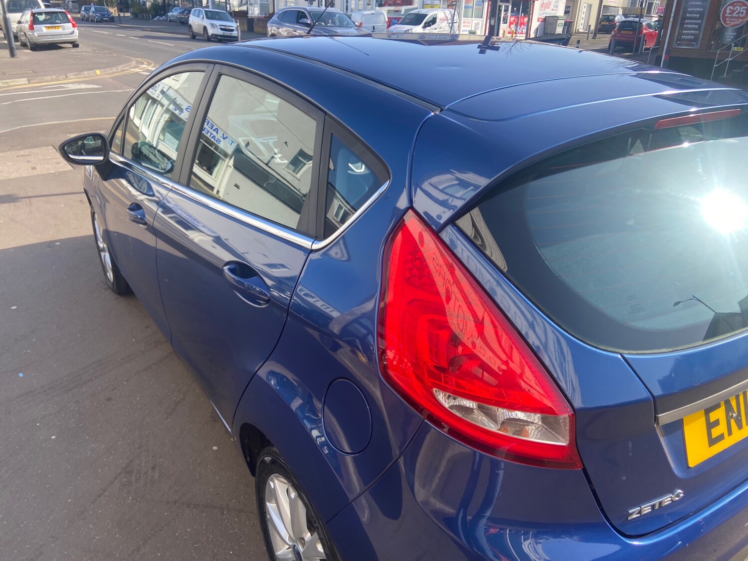 Used Ford Fiesta 2010 for sale - 77763176: Photo 20