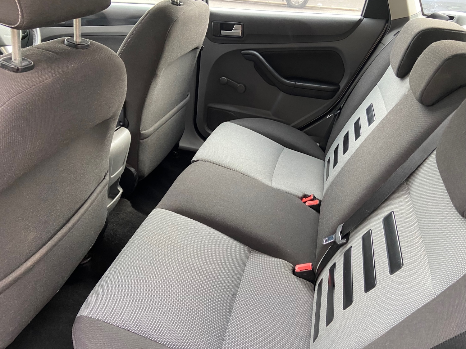 Used Ford Focus 2009 for sale - 77301498: Photo 9