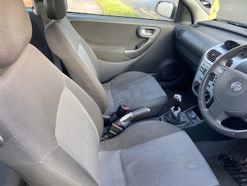 Used Vauxhall Corsa 2006 for sale - 77675291: Photo