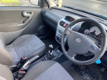 Used Vauxhall Corsa 2006 for sale - 77675291: Photo
