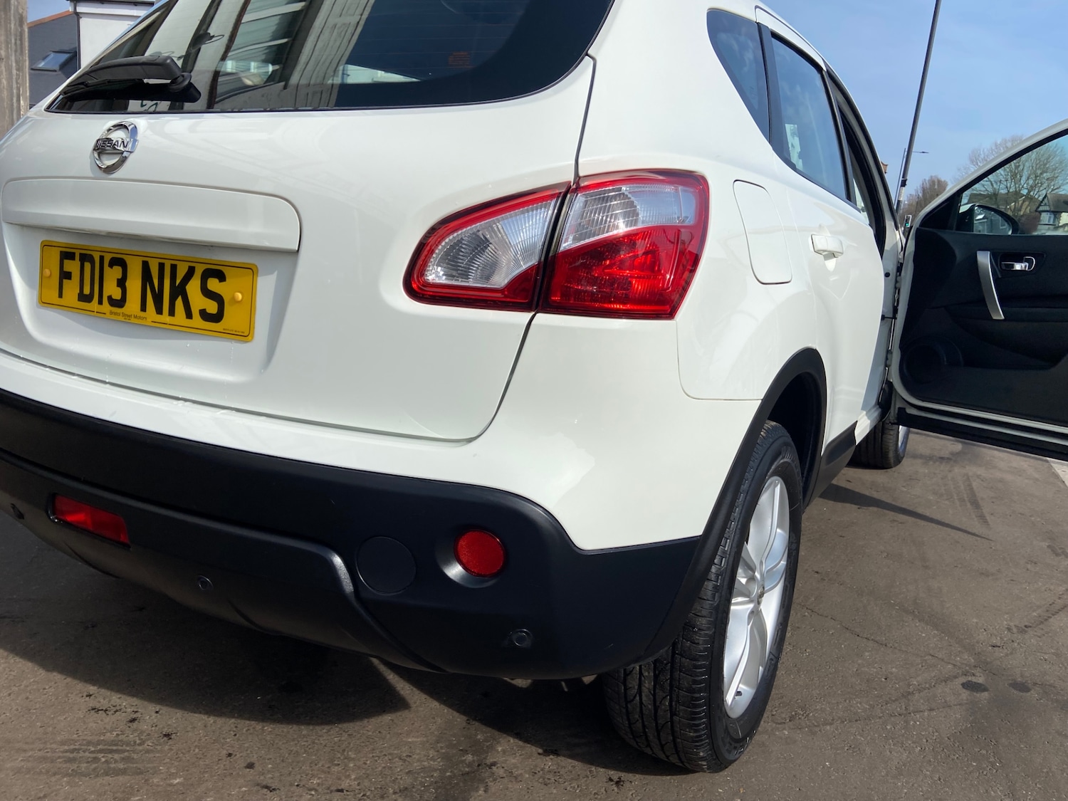 Used Nissan Qashqai 2013 for sale - 77963670: Photo 24