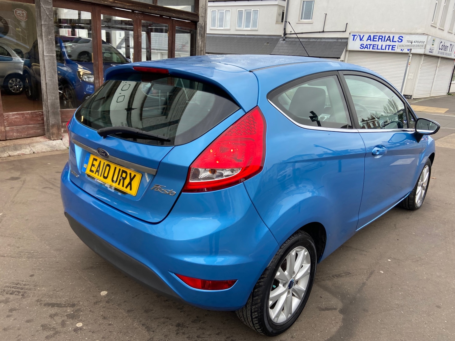 Used Ford Fiesta 2010 for sale - 77844553: Photo 6