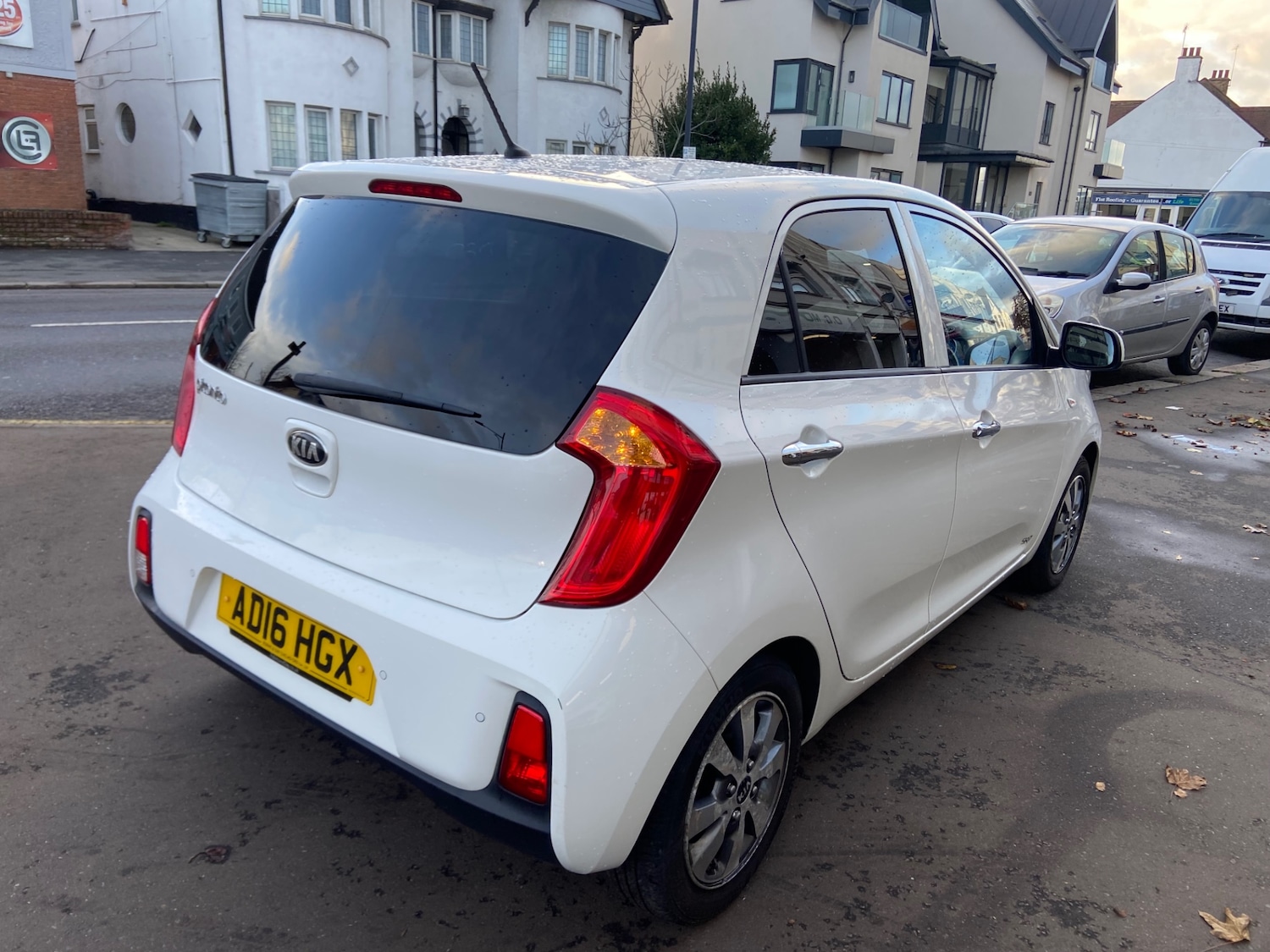 Used Kia Picanto 2016 for sale - 76626662: Photo 2