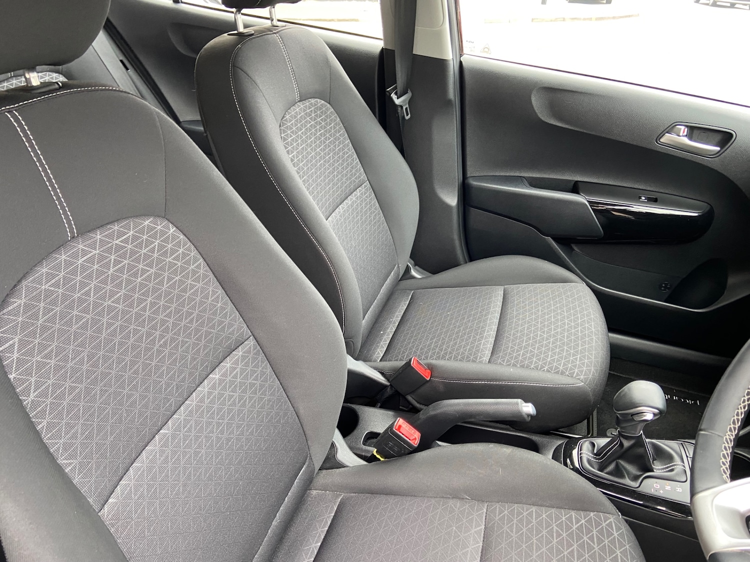 Used Kia Picanto 2023 for sale - 77746171: Photo 11